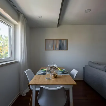 Cozy Coimbra Apartment