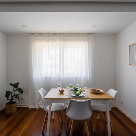 Cozy Coimbra Apartment