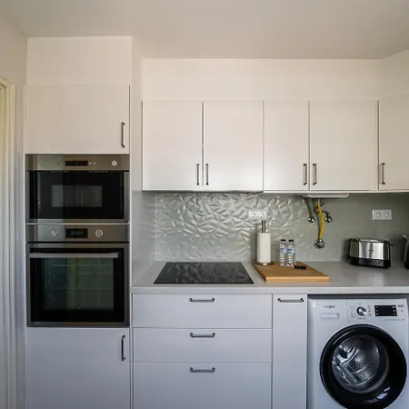 Cozy Coimbra Apartment * Коимбра
