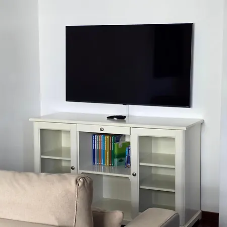 Cozy Coimbra Apartment * Коимбра